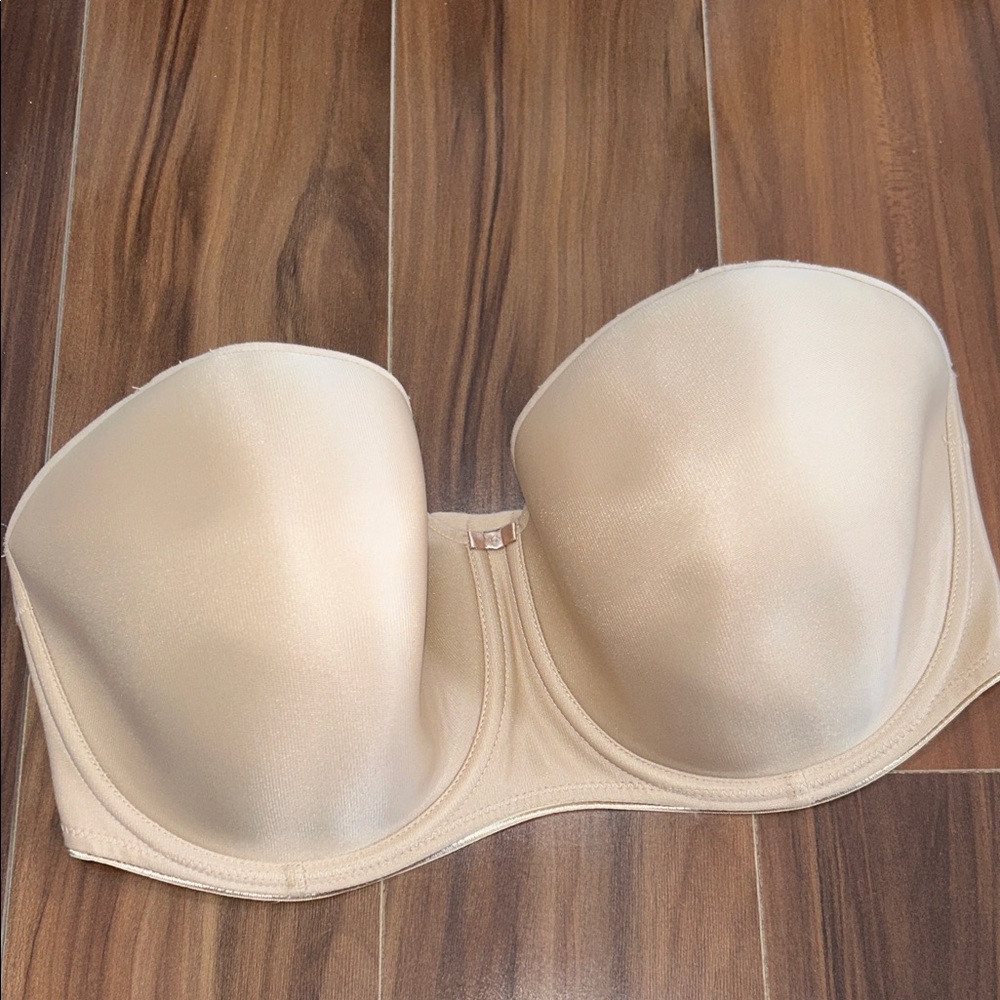 32G Fantasie lightly lined nude tan bra